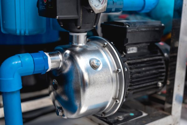 Vattenpump